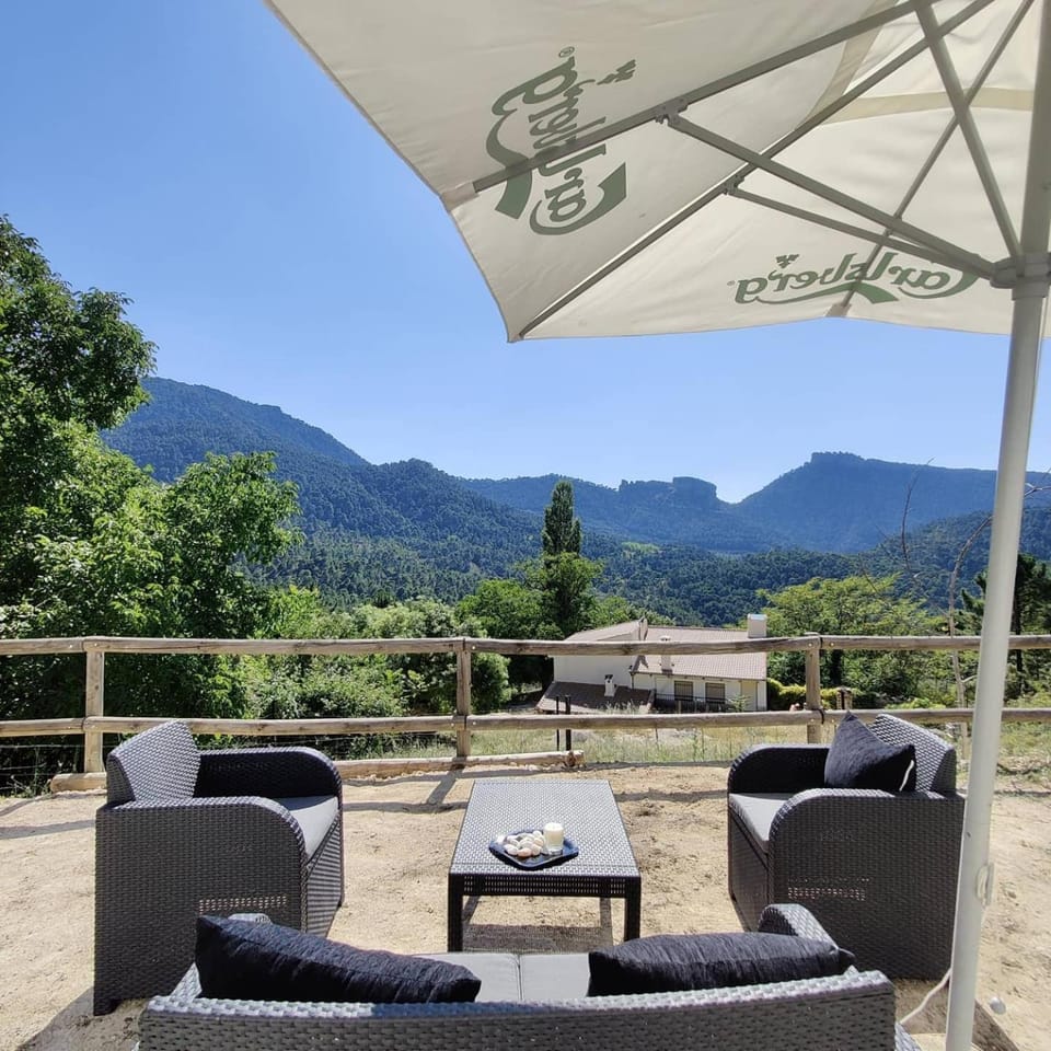 Seating area, Mountain view