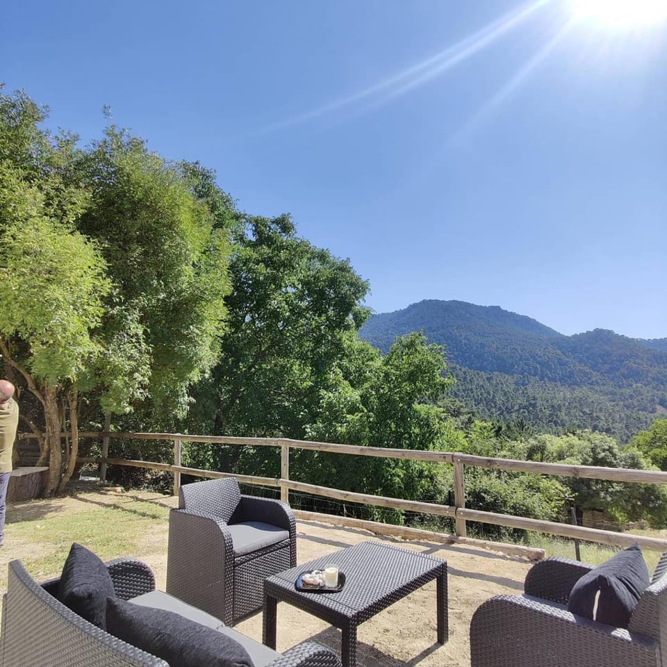 Patio, Balcony/Terrace, Mountain view