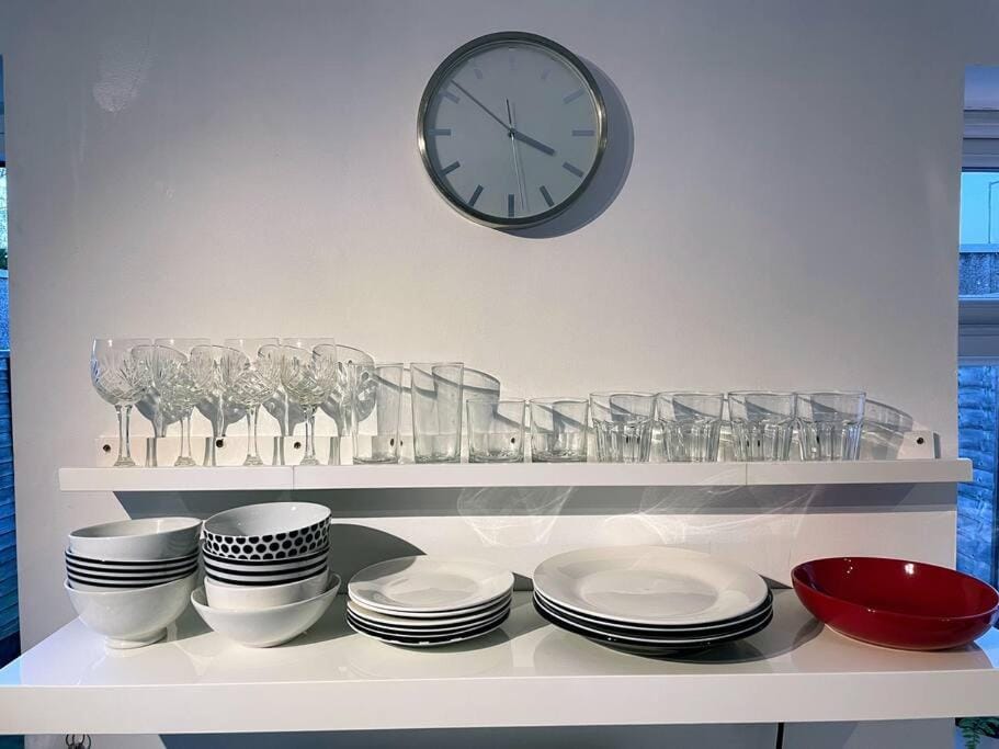 Kitchen or kitchenette, Decorative detail