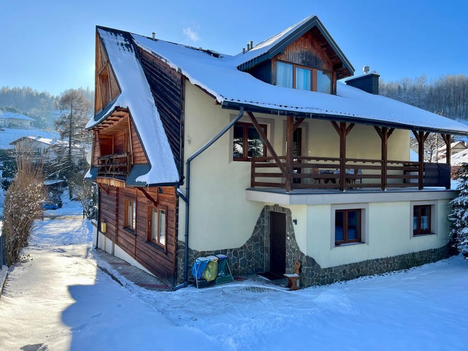 Property building, Day, Winter, Mountain view