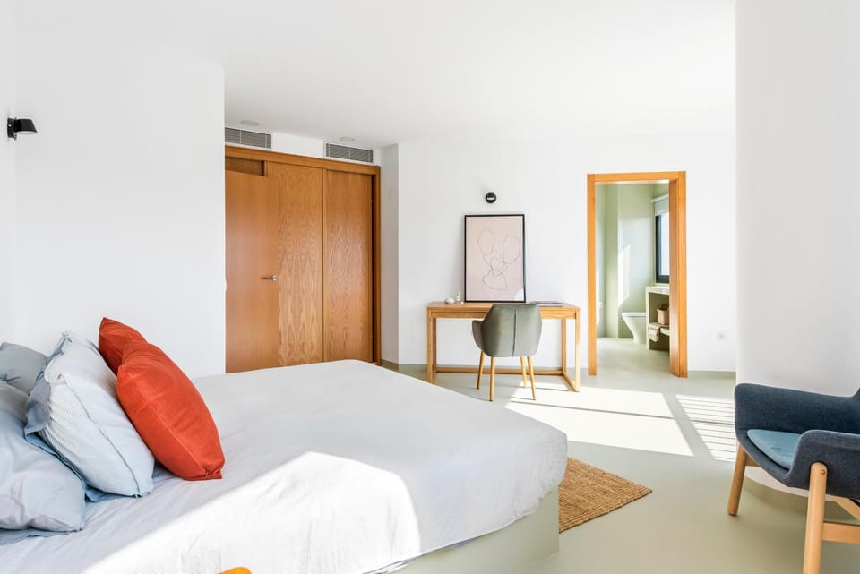 Bed, Bedroom, wardrobe
