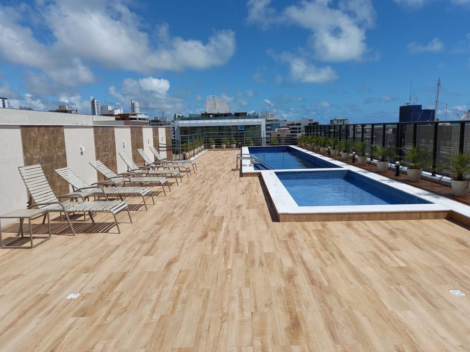 Swimming pool, Swimming pool