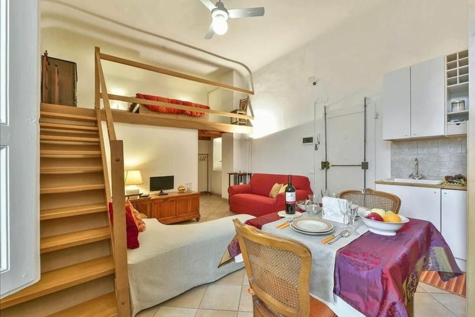 Kitchen or kitchenette, Living room, Dining area