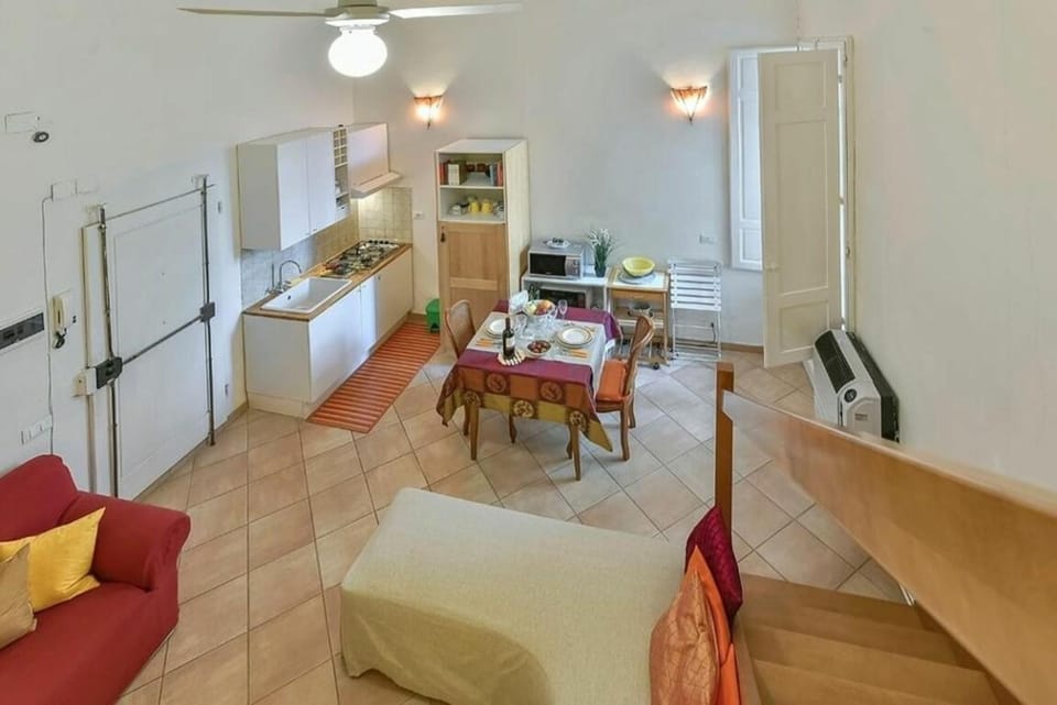 Kitchen or kitchenette, Living room, Dining area