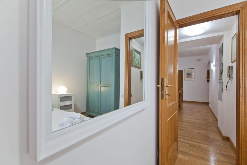 Living room, Bedroom