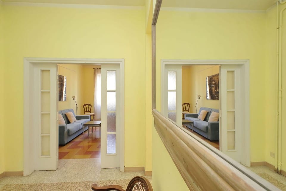 Facade/entrance, Living room