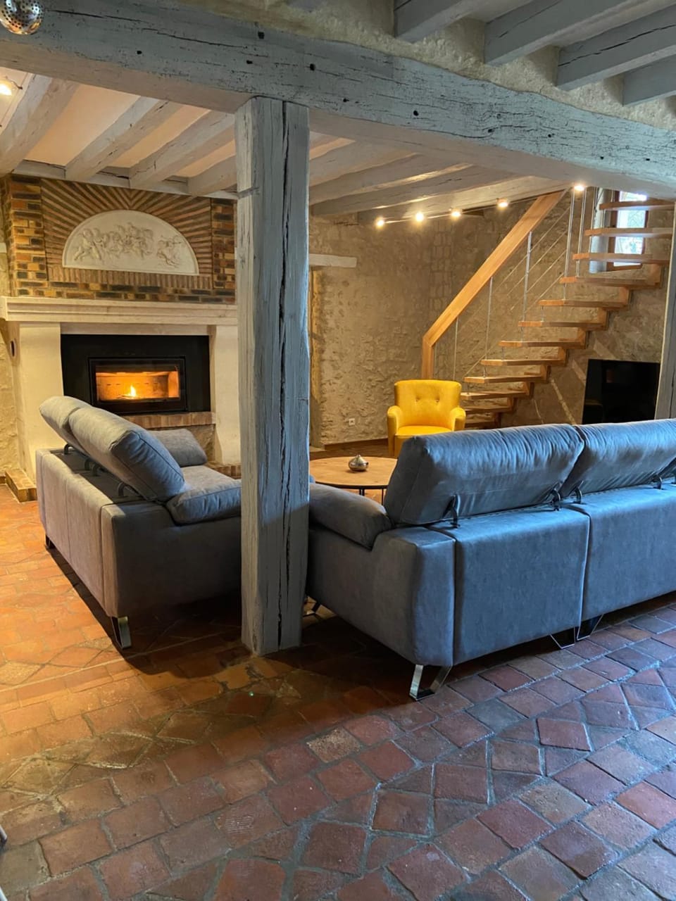 La Charmeraie : gîte de charme, piscine et spa House in Centre-Val de Loire
