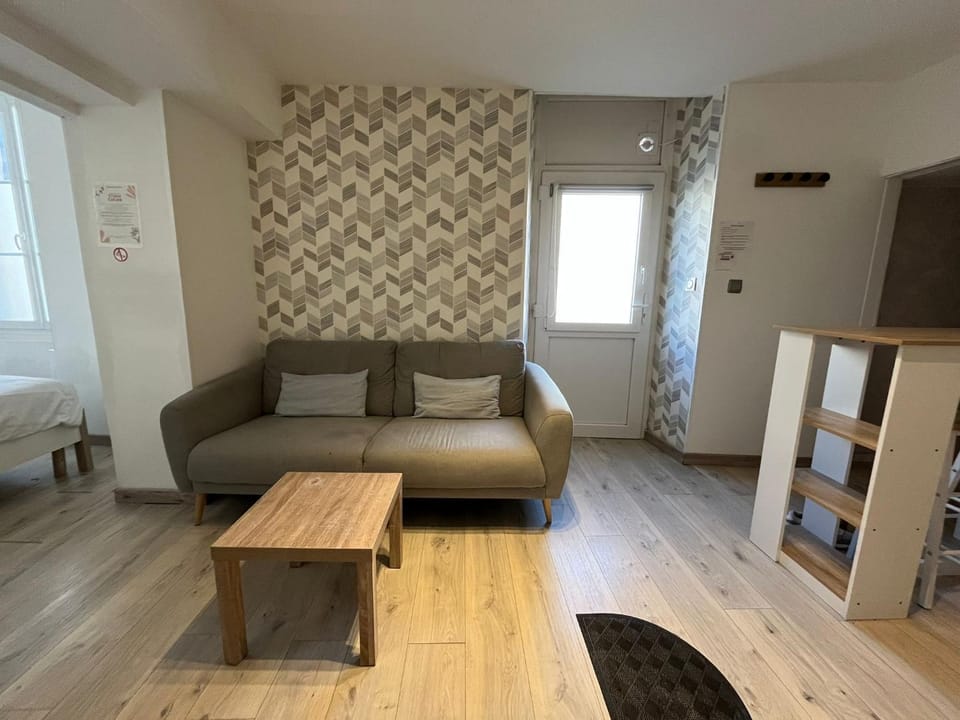 Le Cocon - studio Centre ville tout équipé Apartment in Bourges