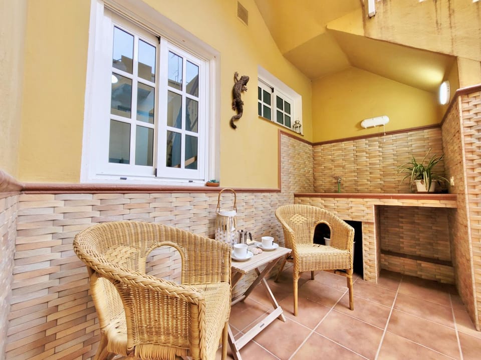 Patio, Balcony/Terrace
