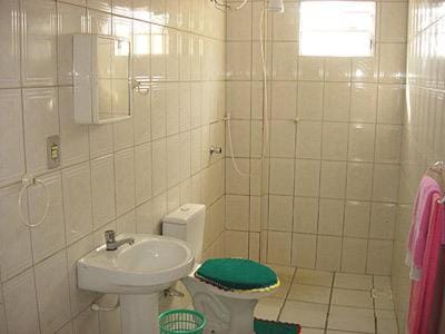 Day, Bathroom