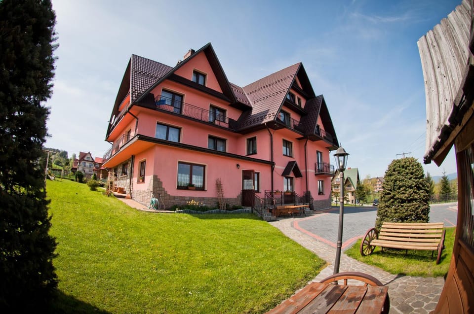 Facade/entrance, Winter, Summer, View (from property/room), Balcony/Terrace, Decorative detail