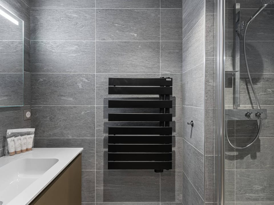 Charmant Appartement à Rochebrune, Megève - Résidence avec Piscine, Sauna, Hammam et Salle de Sport - FR-1-569-30 Apartment in Megève
