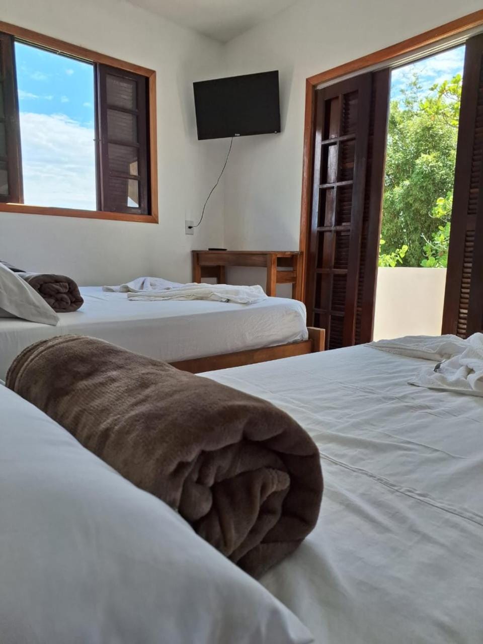 Bed, TV and multimedia, Balcony/Terrace, Bedroom, Garden view