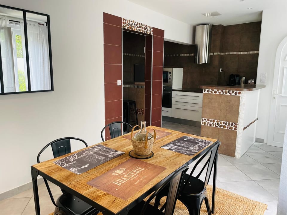 Superbe T3 proche de l'hypercentre de Lorient avec terrasse Apartment in Lorient