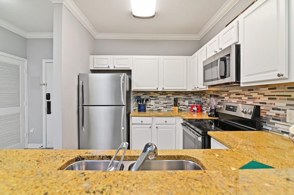 Minutes from Disney, Universal Studios and more! Apartment in Four Corners