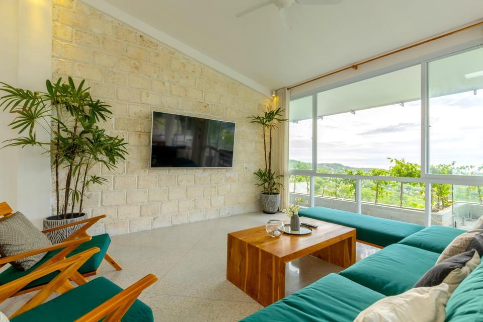 TV and multimedia, Living room, Seating area, Sea view, Sea view, Sunset