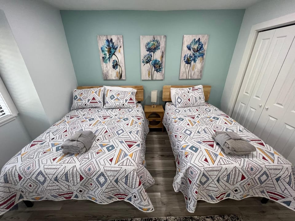 Spacious, cozy villa w/parking in Coligny Villas Villa in Hilton Head Island