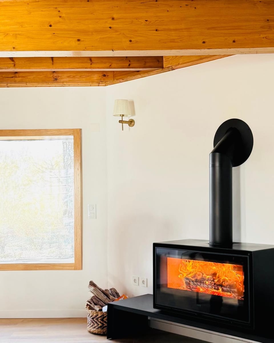 Living room, fireplace