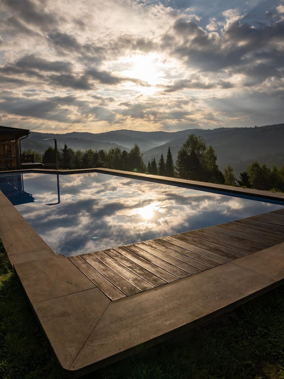 Nearby landmark, Day, Natural landscape, Mountain view, Pool view, Swimming pool, Swimming pool, Sunrise, Sunset