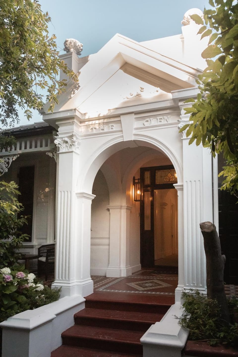 Property building, Facade/entrance