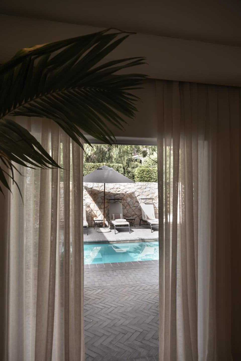 Pool view, Swimming pool, sunbed