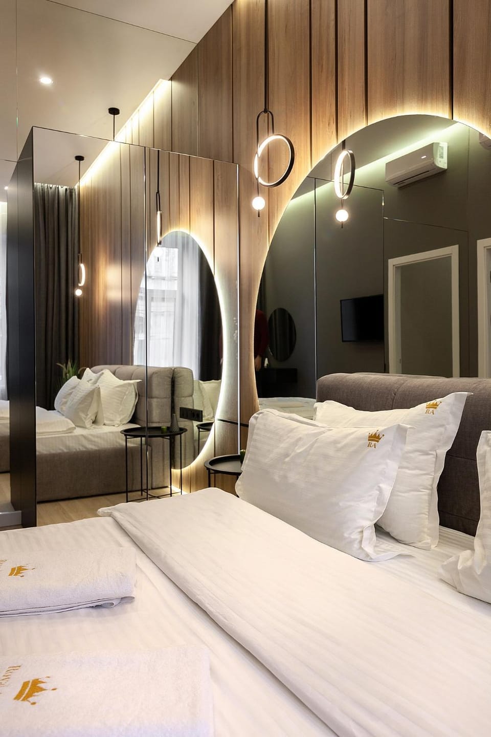 Royal apartament on Voloshyna 2 Apartment in Lviv
