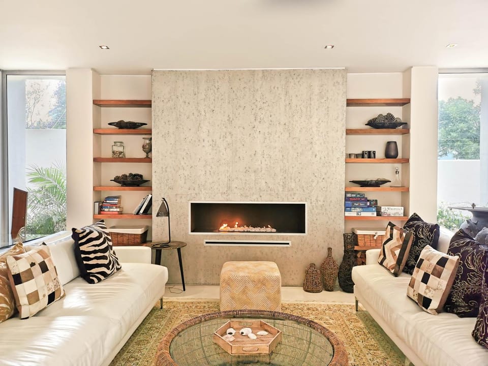Living room, Seating area, fireplace, fireplace