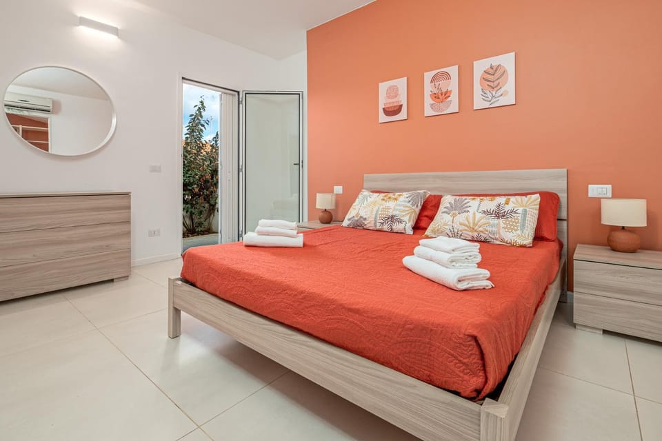 Living room, Bedroom
