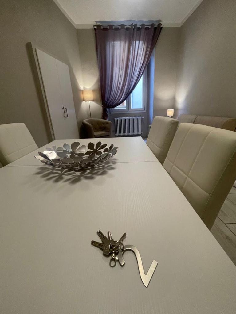 Living room, Photo of the whole room, Seating area