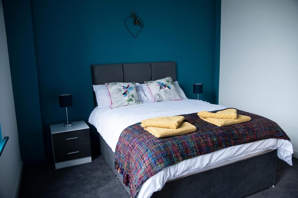 Bed, Bedroom