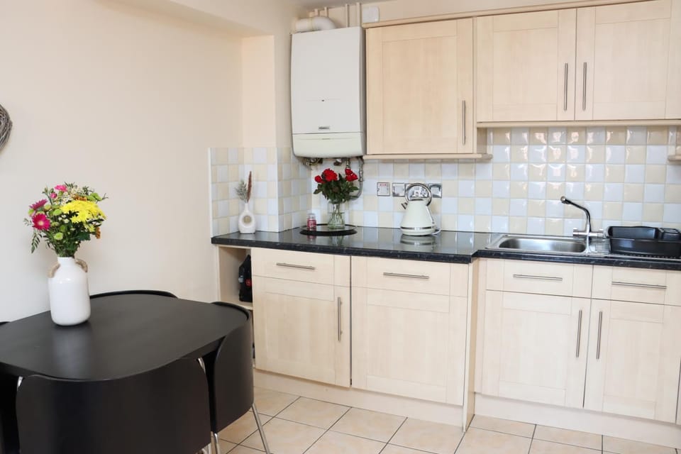 Scandinavian City Centre Apartment Apartment in Worcester