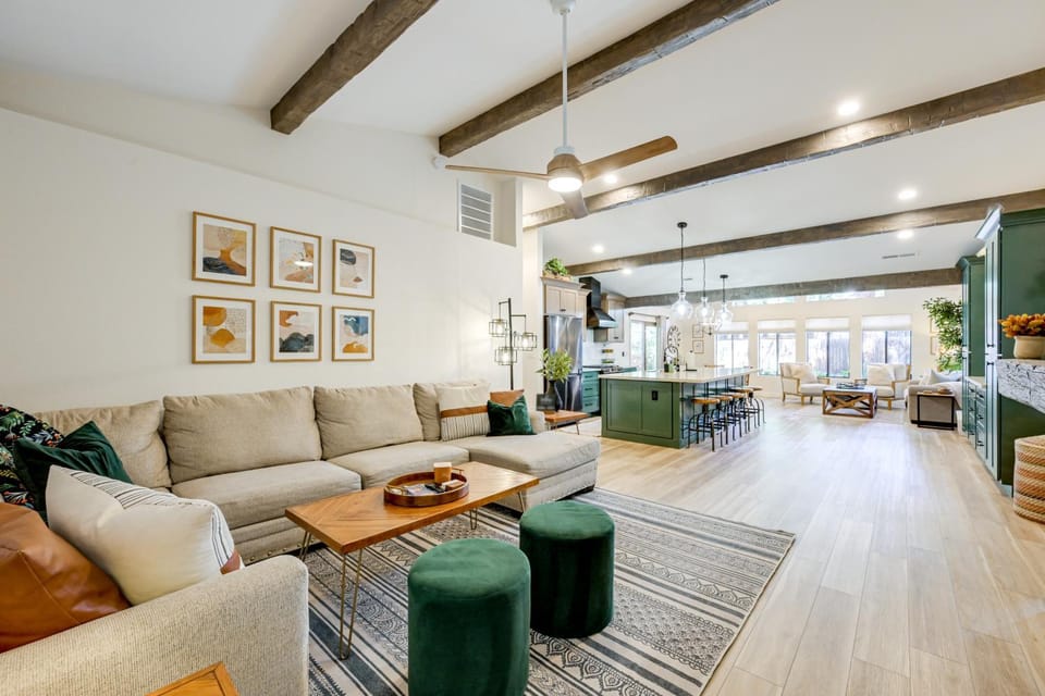 Stylish Flagstaff Hideaway w/ Hot Tub & Fire Pit! House in Flagstaff