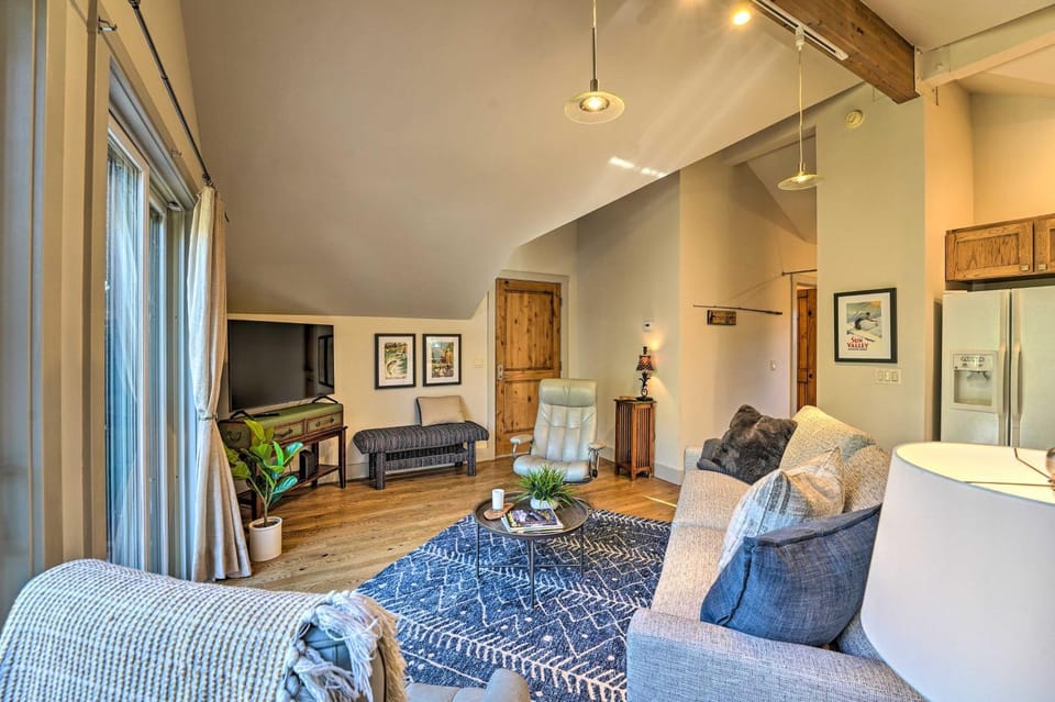 Ketchum Couple's Retreat: 1 Mi to Sun Valley! House in Ketchum
