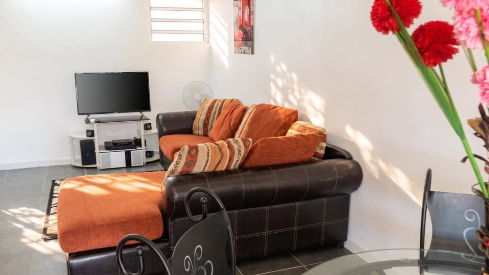 Appartement charmant à Sainte-Marie, 55 m², piscine Apartment in La Trinité
