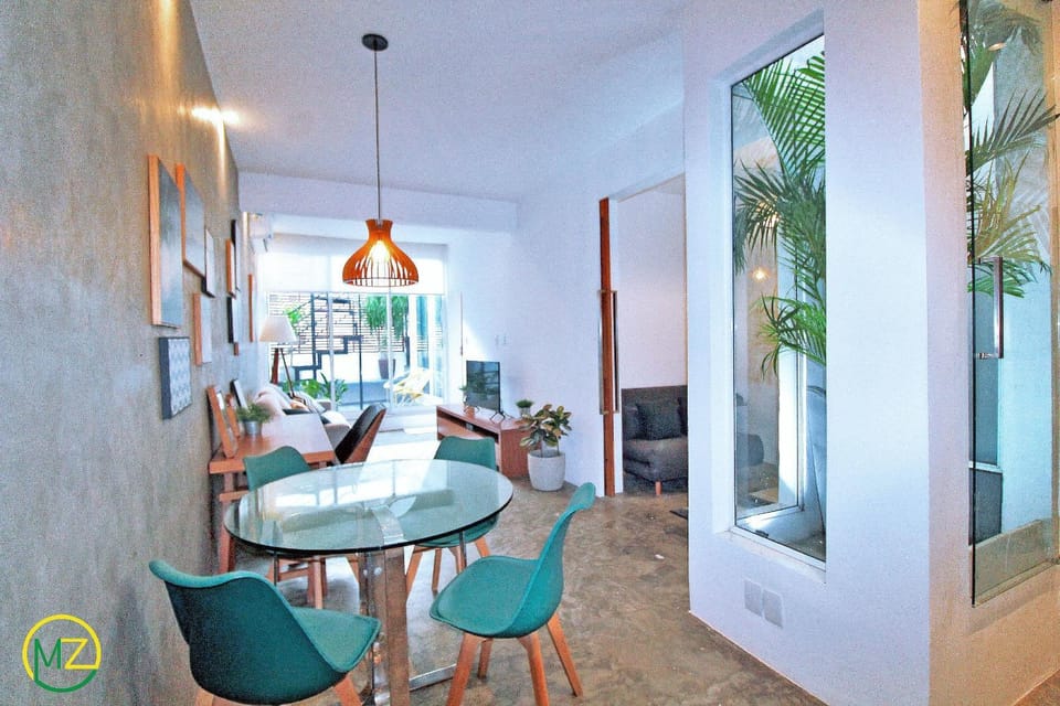 Beautiful penthouse w/ jacuzzi and BBQ in Ipanema Apartment in Rio de Janeiro