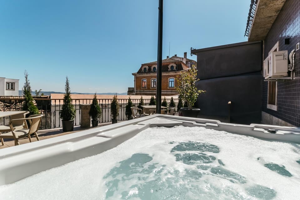 Hot Tub, Balcony/Terrace