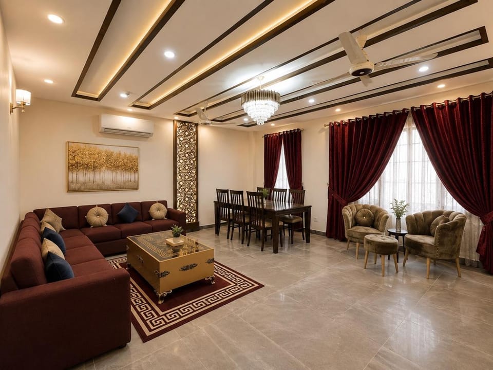 Multazam Heights, DHA Phase 8 - 3 Bedrooms Luxury Apartments Apartment in Lahore