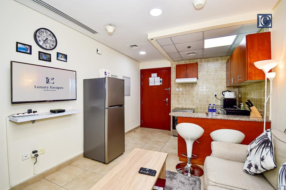 TV and multimedia, Coffee/tea facilities, Kitchen or kitchenette, minibar, oven, pet friendly, stove, toaster