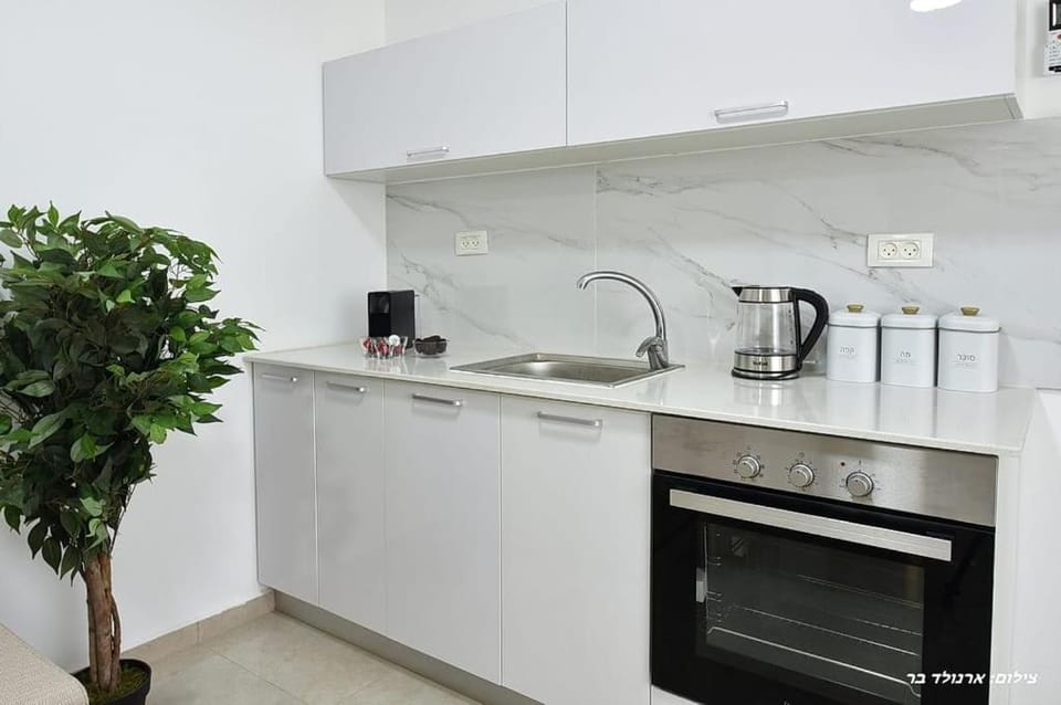 MeravSuite Apartment in North District