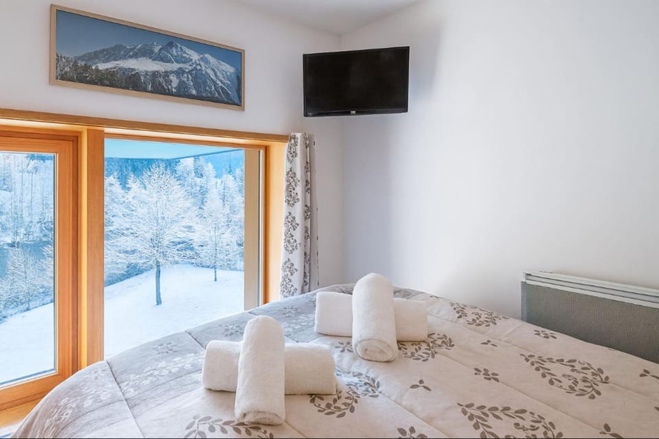 Bel Apt Near The Slopes Argentiere Apartment in Chamonix