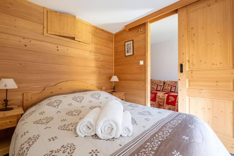 Bel Apt Near The Slopes Argentiere Apartment in Chamonix