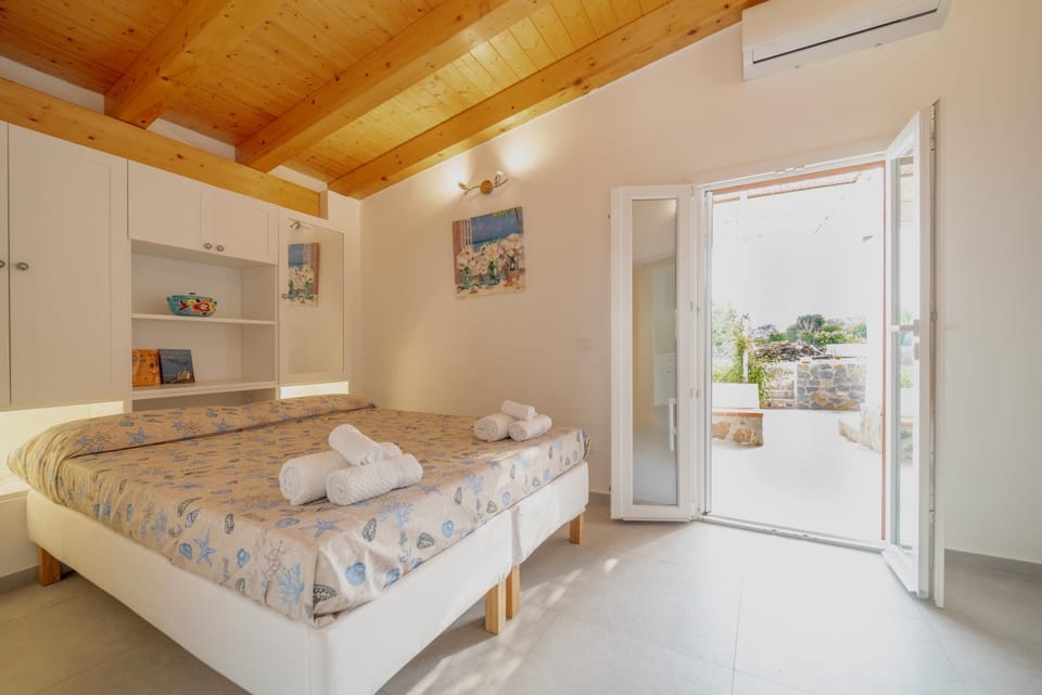 AZALEA House in Sicily