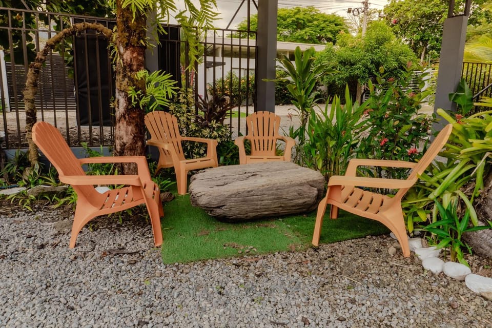 Garden, Area and facilities
