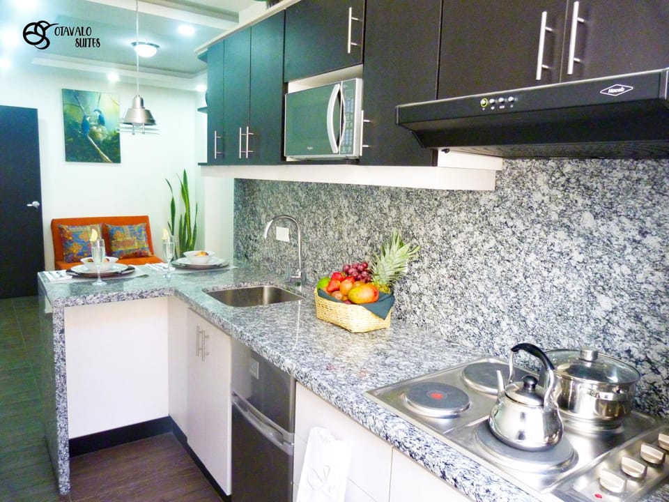 Kitchen or kitchenette, kitchen