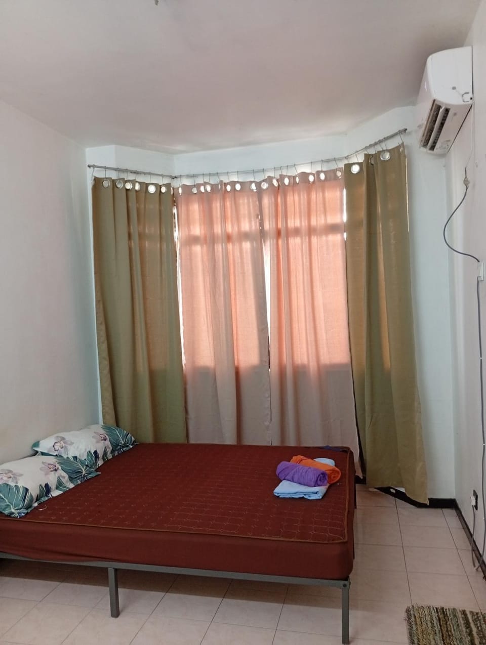 Homestay Idaman Penang with 3 Bedroom Aircond Apartment in Penang