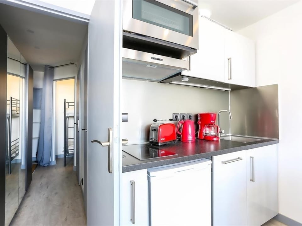 Studio rénové avec balcon, centre Val Thorens, proche pistes, 2 pers, 3 Flocons Argent - FR-1-637-26 Apartment in Les Allues