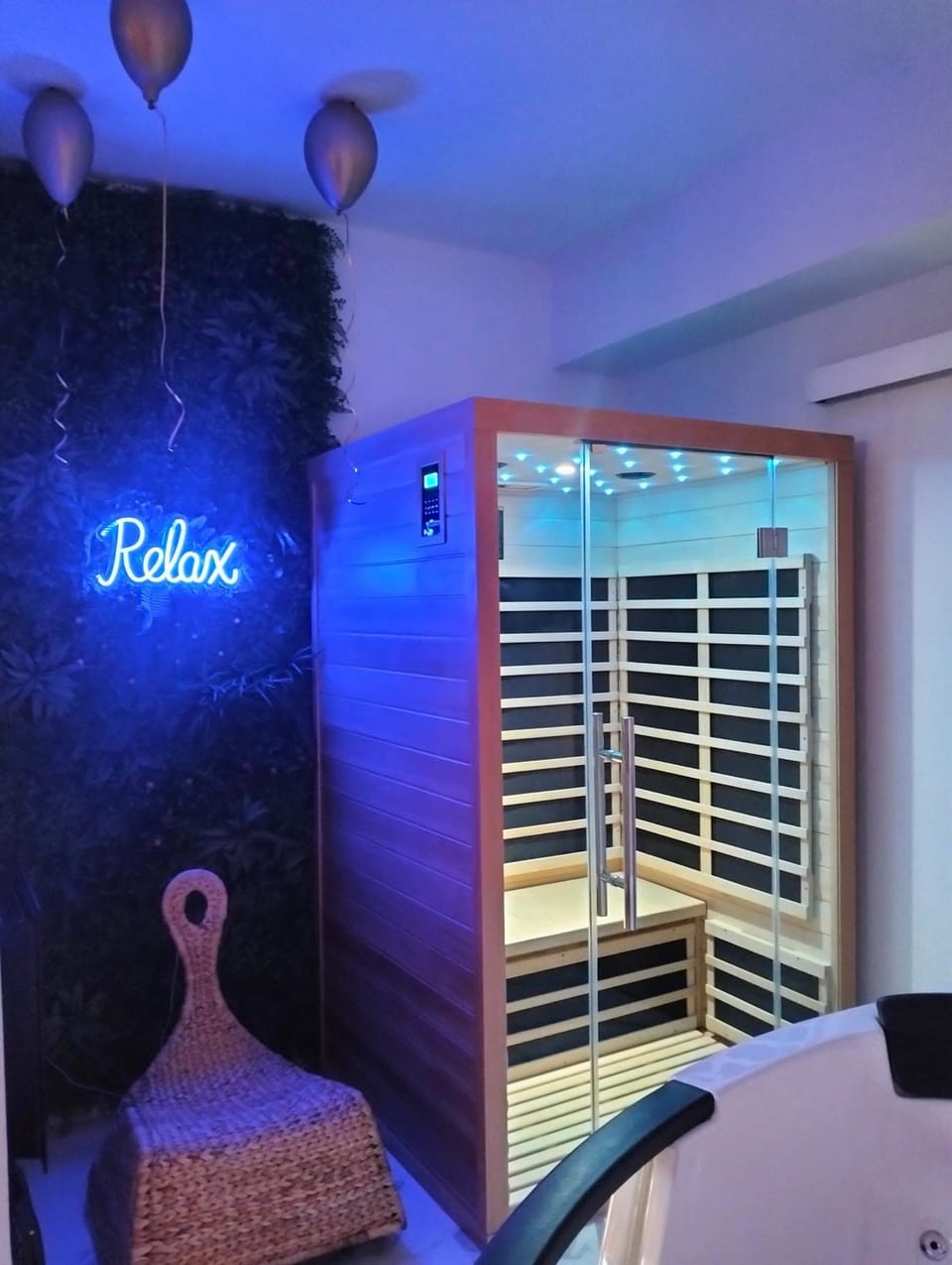 Spa and wellness centre/facilities