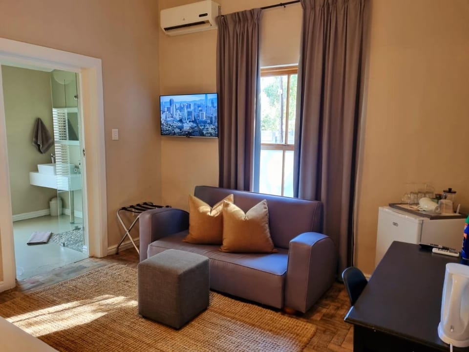 The Merino Guest House Bed and Breakfast in Western Cape