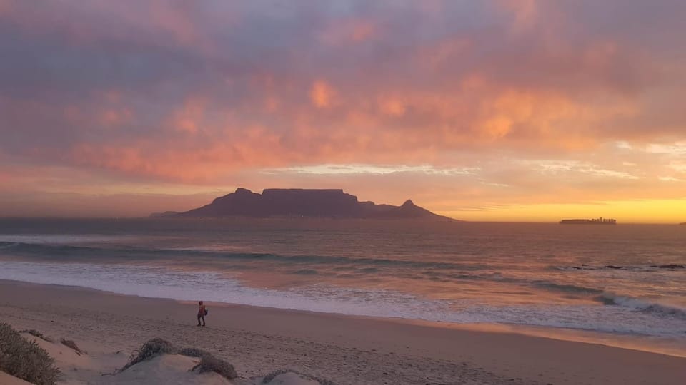 Nearby landmark, Off site, Natural landscape, Beach, Mountain view, Sea view, Sunset