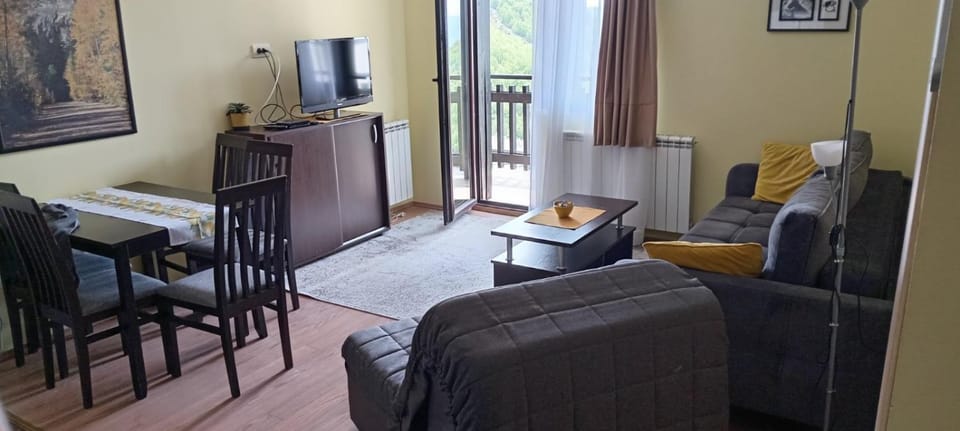 Sunny Days apartman Kopaonik Apartment in Serbia